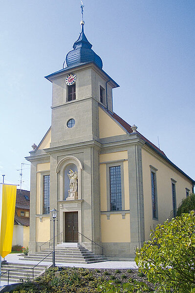 Kirche Birnfeld Außen